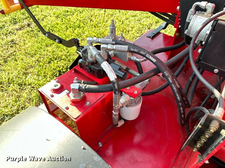 image for item DM0339 2020 Barreto  3107C wood chipper