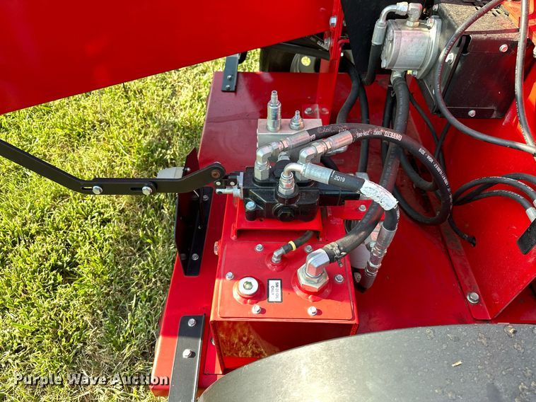 image for item DM0339 2020 Barreto  3107C wood chipper