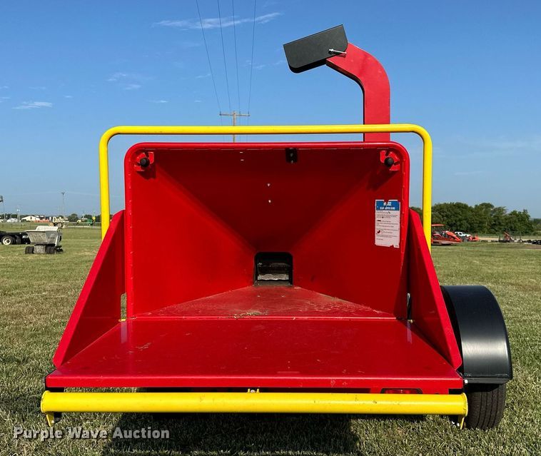 image for item DM0340 2022 Barreto  3107C wood chipper