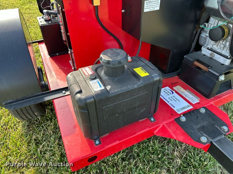 image for item DM0340 2022 Barreto  3107C wood chipper