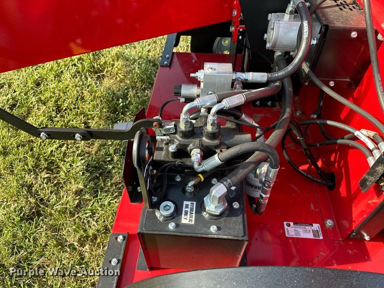 image for item DM0340 2022 Barreto  3107C wood chipper