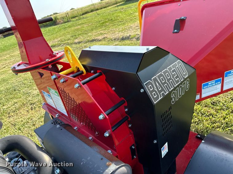 image for item DM0340 2022 Barreto  3107C wood chipper