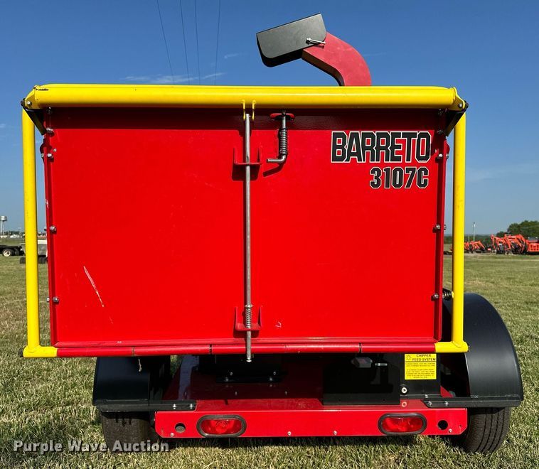 image for item DM0340 2022 Barreto  3107C wood chipper