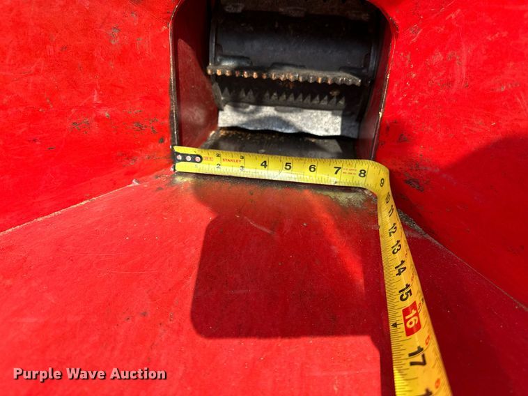 image for item DM0340 2022 Barreto  3107C wood chipper