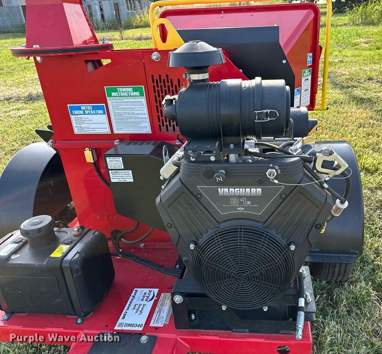 image for item DM0340 2022 Barreto  3107C wood chipper