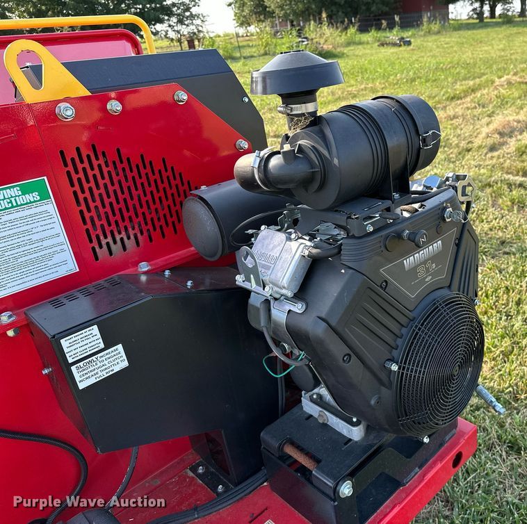 image for item DM0340 2022 Barreto  3107C wood chipper