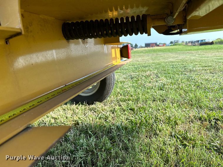 image for item DM0341 2014 Vermeer BC700XL wood chipper