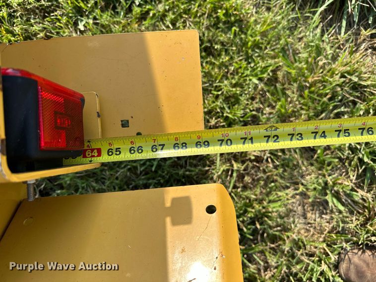 image for item DM0341 2014 Vermeer BC700XL wood chipper