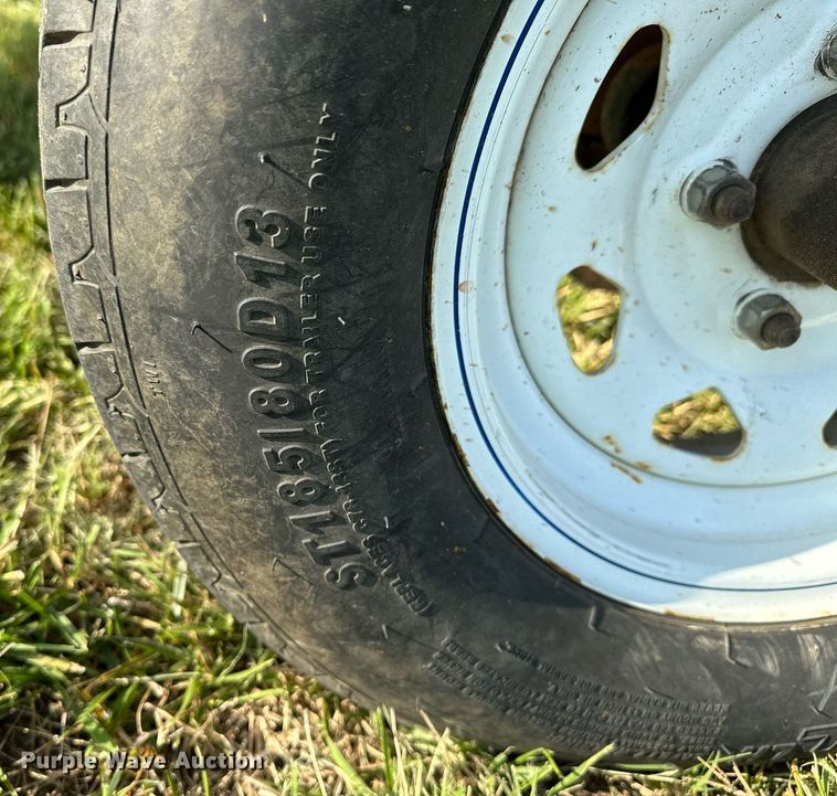 image for item DM0341 2014 Vermeer BC700XL wood chipper