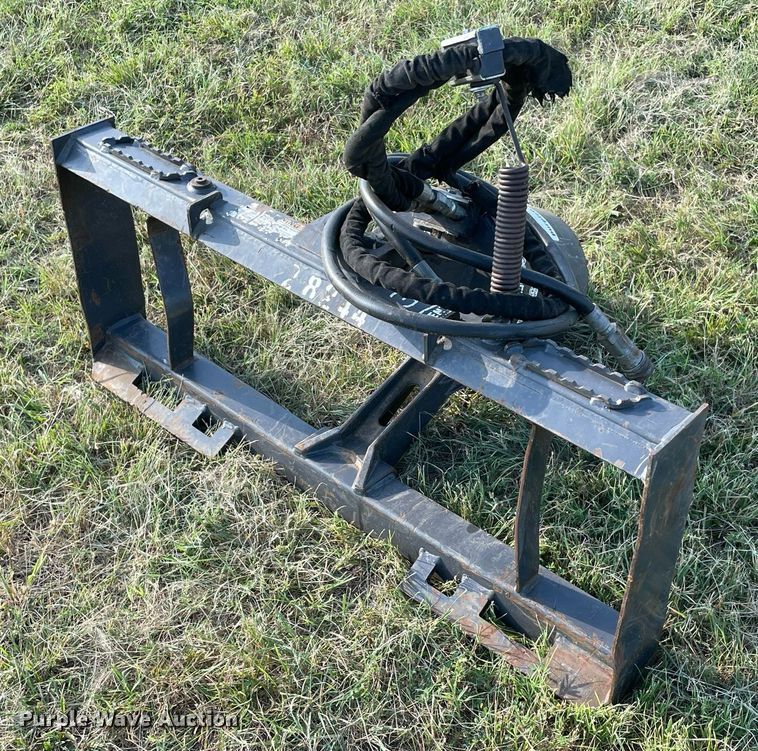 image for item DM0342 2015 Paladin X1975 skid steer auger