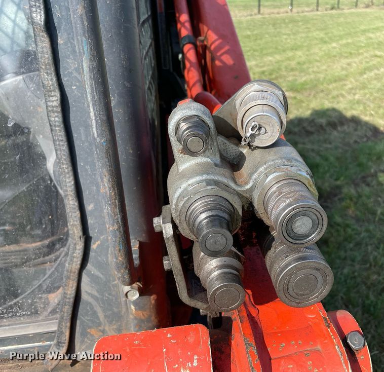 image for item DM0345 2020 Kubota SVL75-2 tracked skid steer loader