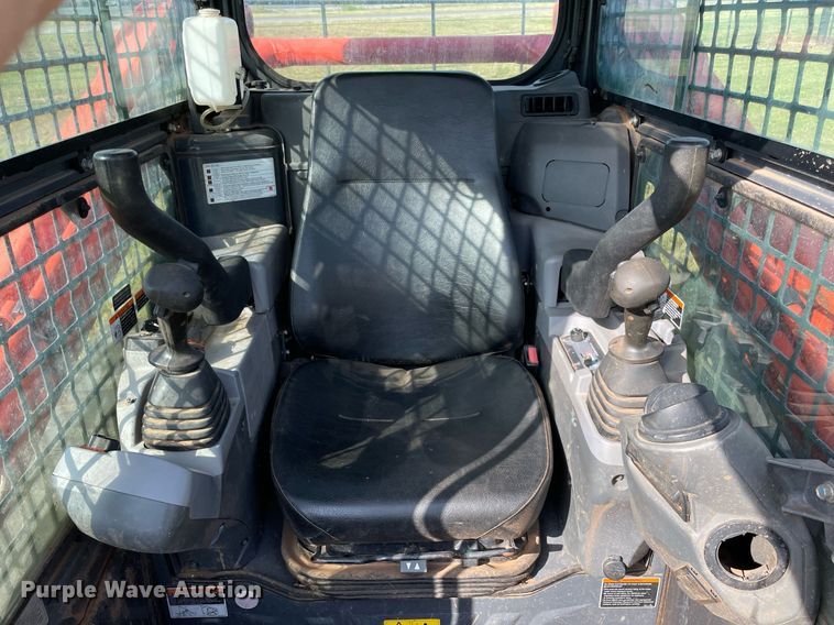 image for item DM0345 2020 Kubota SVL75-2 tracked skid steer loader