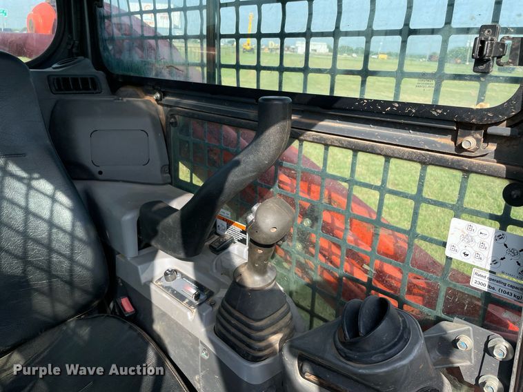 image for item DM0345 2020 Kubota SVL75-2 tracked skid steer loader