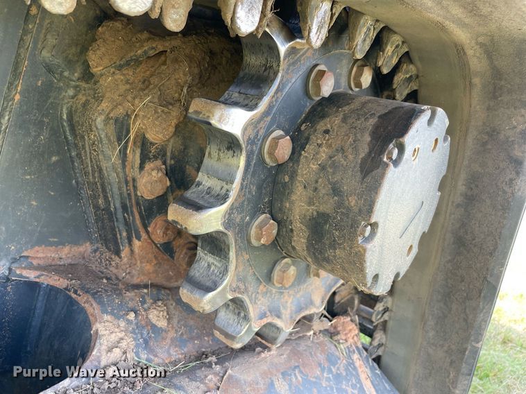 image for item DM0345 2020 Kubota SVL75-2 tracked skid steer loader