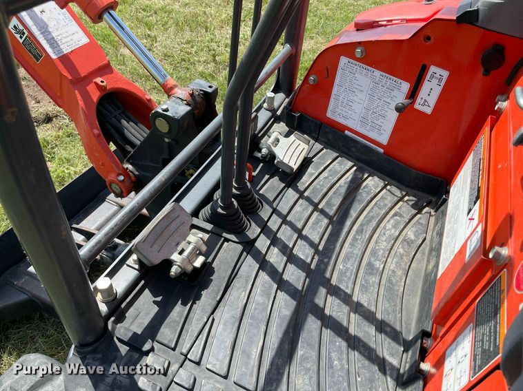 image for item DM0347 2019 Kubota  U17 mini excavator