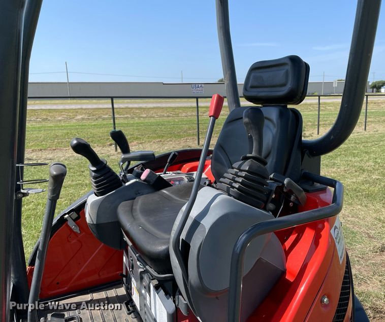 image for item DM0348 2020 Kubota U25 mini excavator