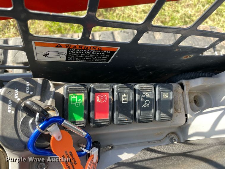 image for item DM0349 2019 Kubota SVL65-2 tracked skid steer loader