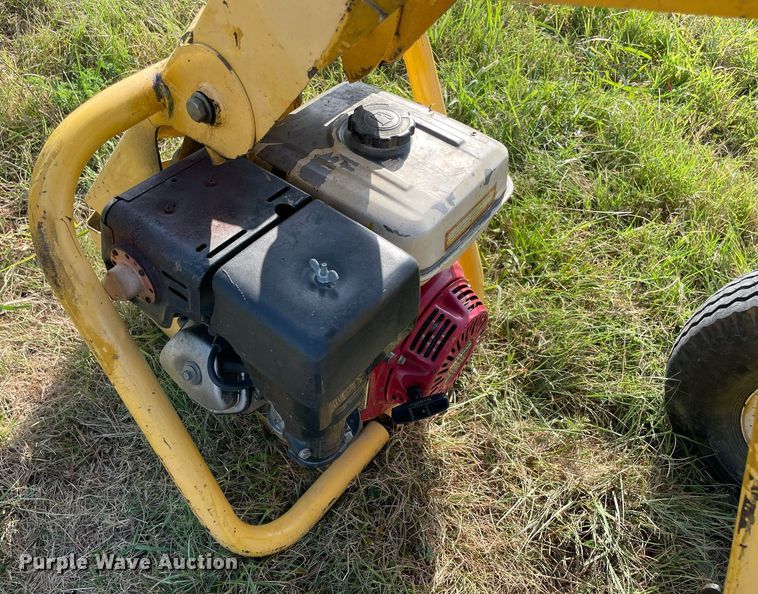 image for item DM0353 2014 Ground Hog HD99 post hole auger