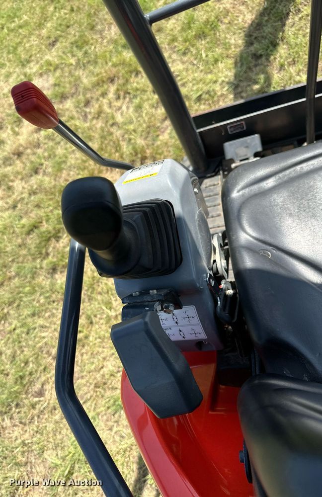 image for item DM0354 2020 Kubota  U25 mini excavator