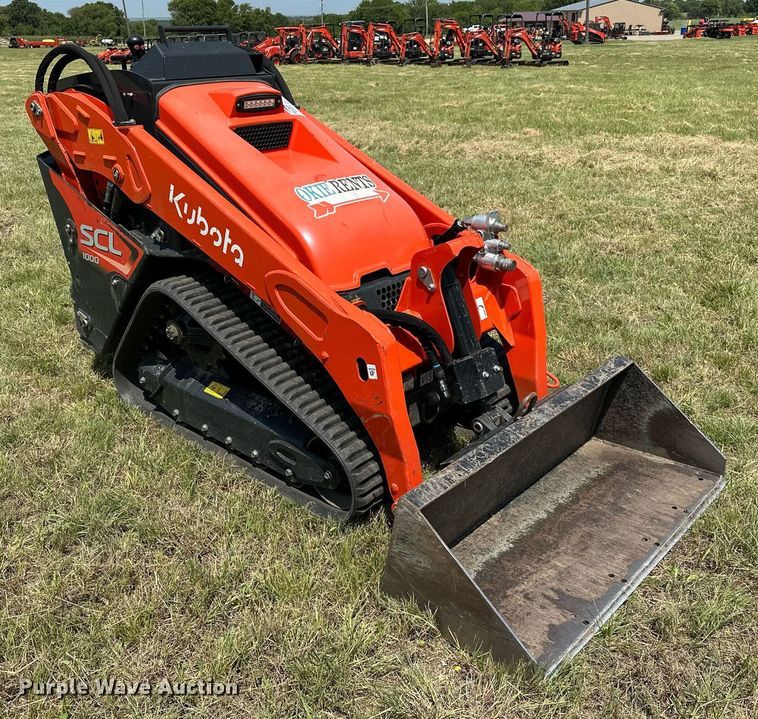 image for item DM0355 2021 Kubota  SCL1000 compact utility loader