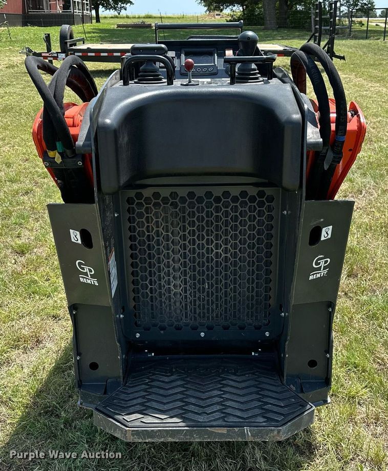 image for item DM0355 2021 Kubota  SCL1000 compact utility loader