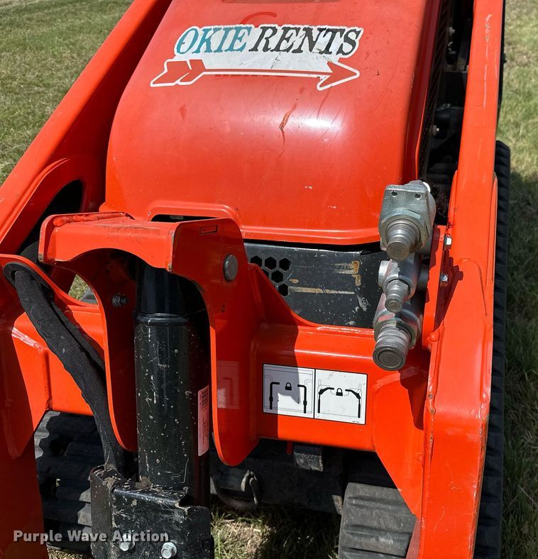 image for item DM0355 2021 Kubota  SCL1000 compact utility loader