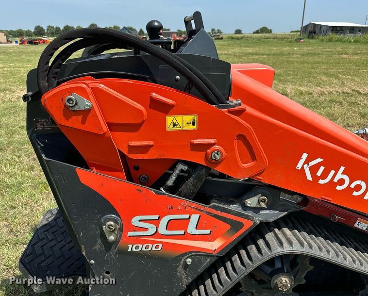 image for item DM0355 2021 Kubota  SCL1000 compact utility loader
