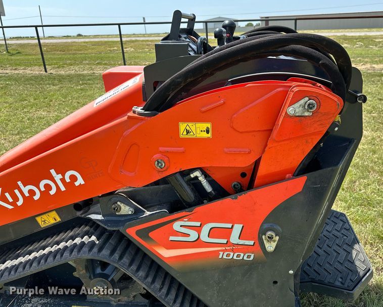 image for item DM0355 2021 Kubota  SCL1000 compact utility loader