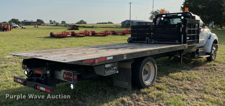 image for item DM0362 2015 Ford F650 Super Duty rollback truck