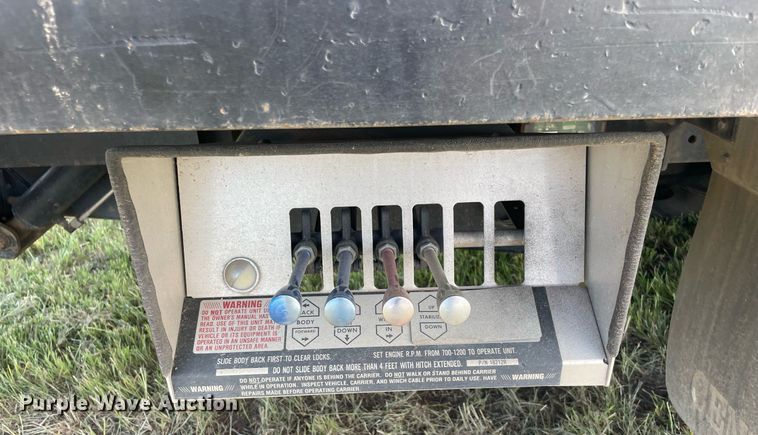 image for item DM0362 2015 Ford F650 Super Duty rollback truck