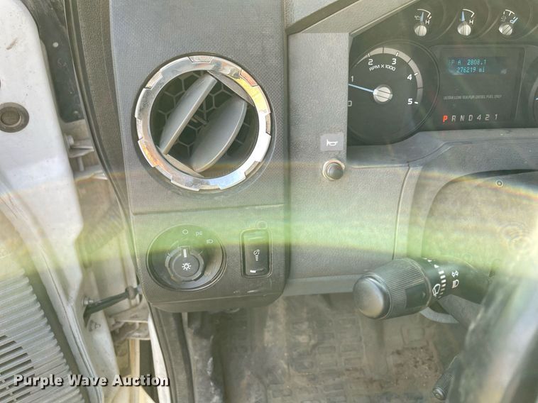 image for item DM0362 2015 Ford F650 Super Duty rollback truck