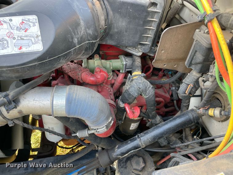 image for item DM0362 2015 Ford F650 Super Duty rollback truck