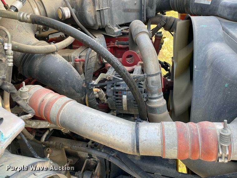 image for item DM0362 2015 Ford F650 Super Duty rollback truck