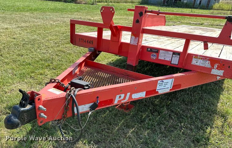 image for item DM0363 2019 PJ T6202 tilt deck utility trailer