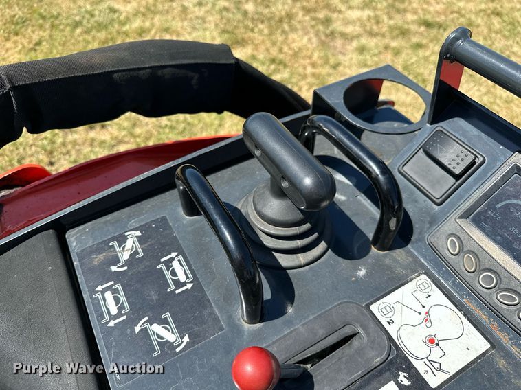 image for item DP3168 2021 Kubota  SCL1000  compact utility loader