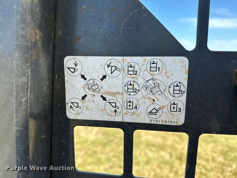 image for item DP3170 2020 Kubota SVL 75-2 tracked skid steer loader