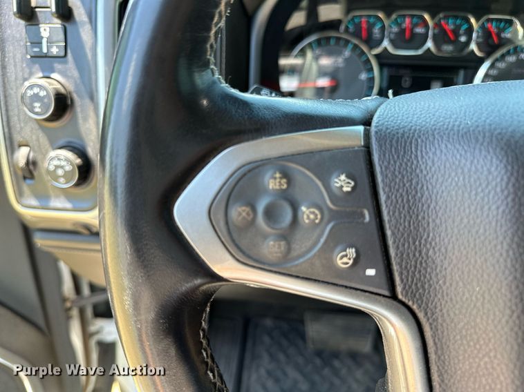 image for item DP3171 2019 Chevrolet  Silverado 2500HD  Crew Cab pickup truck