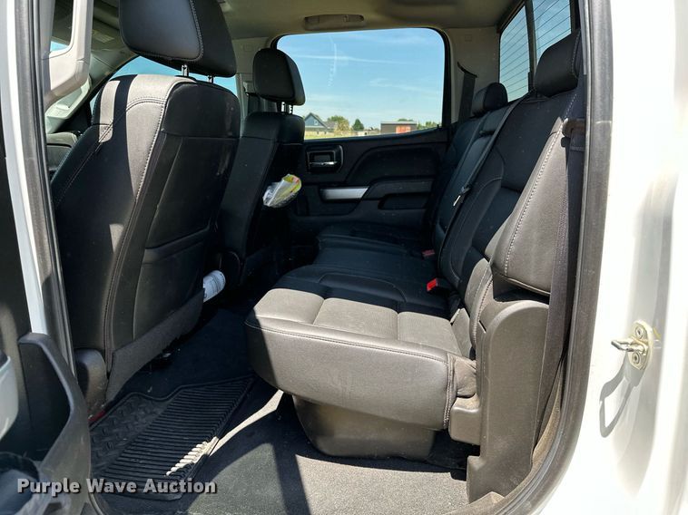 image for item DP3171 2019 Chevrolet  Silverado 2500HD  Crew Cab pickup truck