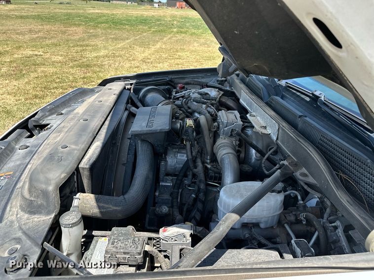 image for item DP3171 2019 Chevrolet  Silverado 2500HD  Crew Cab pickup truck