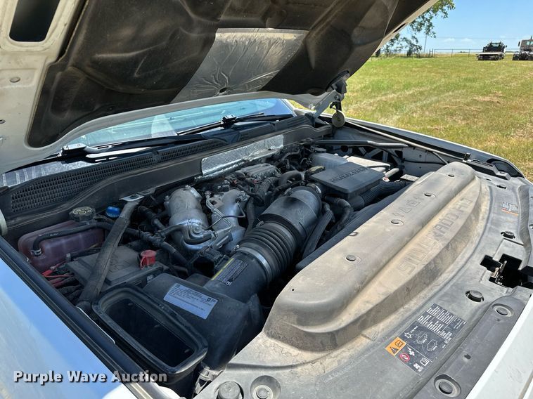 image for item DP3171 2019 Chevrolet  Silverado 2500HD  Crew Cab pickup truck