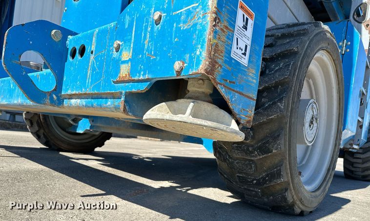 image for item DP3172 2013 Genie GS-4390  scissor lift