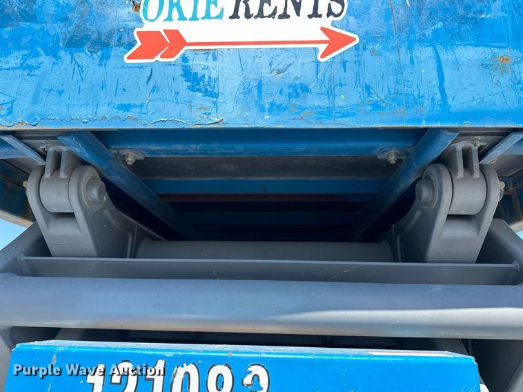 image for item DP3172 2013 Genie GS-4390  scissor lift