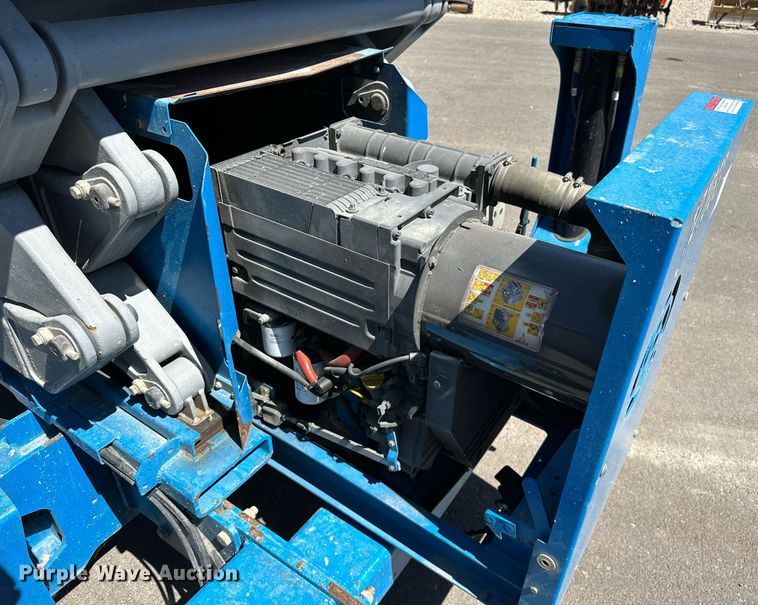 image for item DP3172 2013 Genie GS-4390  scissor lift