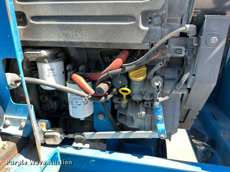 image for item DP3172 2013 Genie GS-4390  scissor lift