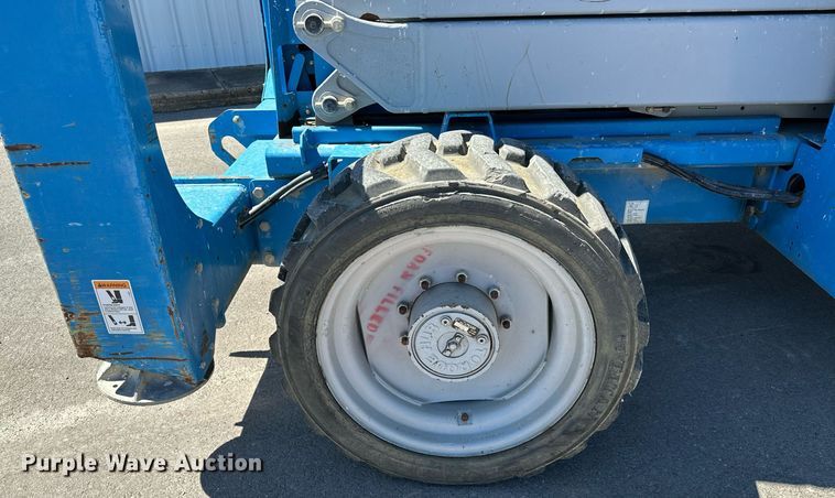 image for item DP3172 2013 Genie GS-4390  scissor lift