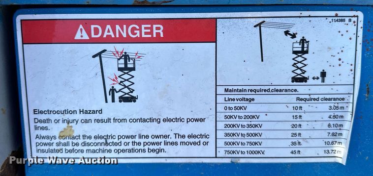 image for item DP3172 2013 Genie GS-4390  scissor lift