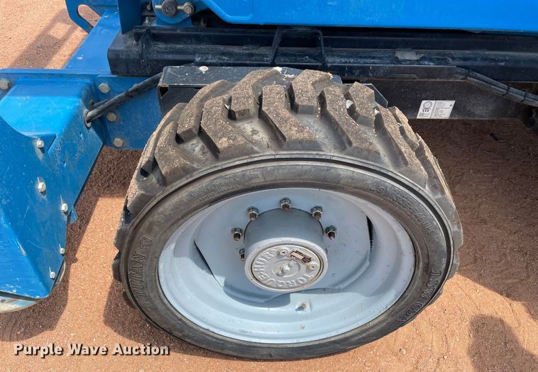 image for item NT9470 2014 Genie GS-4390 scissor lift