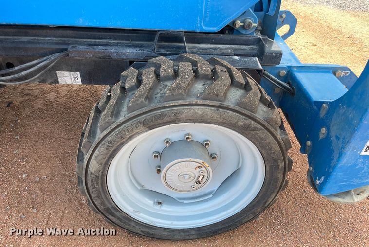 image for item NT9470 2014 Genie GS-4390 scissor lift