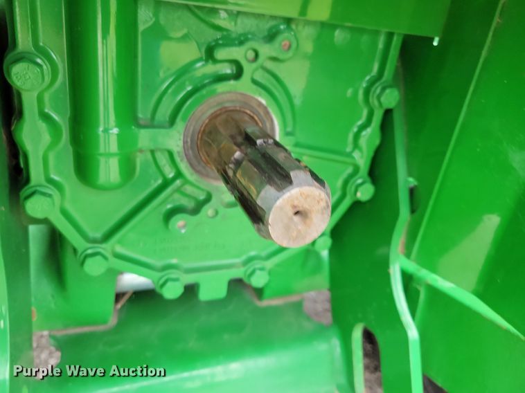 image for item DA7245 2018 John Deere 4052R  MFWD tractor