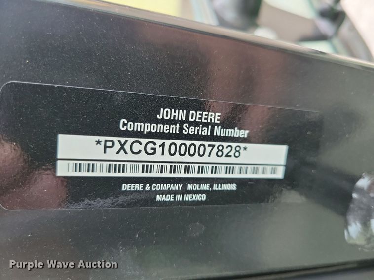 image for item DA7245 2018 John Deere 4052R  MFWD tractor